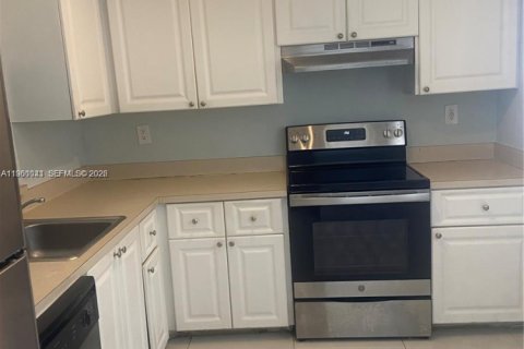 Copropriété à louer à Plantation, Floride: 1 chambre, 70.98 m2 № 2021842 - photo 7