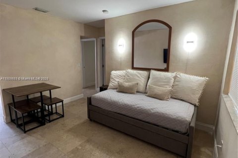 Copropriété à louer à Miami, Floride: 2 chambres, 66.33 m2 № 1738451 - photo 1