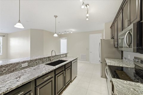 Copropriété à louer à Seminole, Floride: 3 chambres, 174.66 m2 № 2097471 - photo 6
