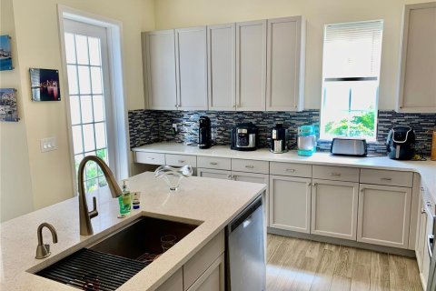 Townhouse in Celebration, Florida 3 bedrooms, 236.34 sq.m. № 1393242 - photo 15
