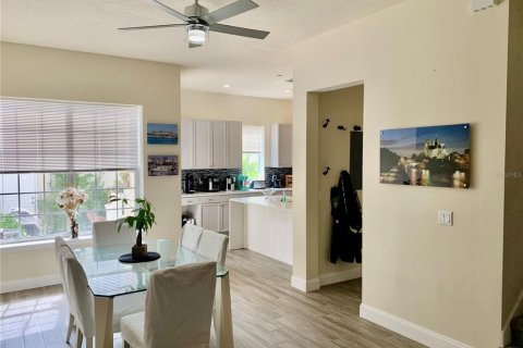 Townhouse in Celebration, Florida 3 bedrooms, 236.34 sq.m. № 1393242 - photo 9