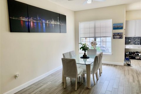 Townhouse in Celebration, Florida 3 bedrooms, 236.34 sq.m. № 1393242 - photo 7
