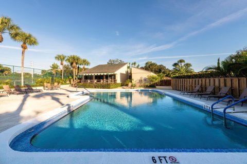 Condo in North Palm Beach, Florida, 2 bedrooms № 2242577 - photo 26