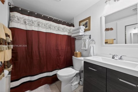 Copropriété à vendre à West Palm Beach, Floride: 2 chambres, 103.21 m2 № 2017935 - photo 15