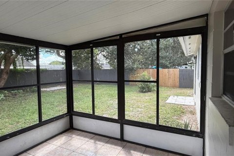 Villa ou maison à louer à Kissimmee, Floride: 2 chambres, 92.9 m2 № 2406234 - photo 26