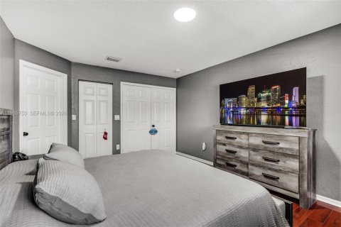 Townhouse in Doral, Florida 3 bedrooms, 131.92 sq.m. № 2027450 - photo 22