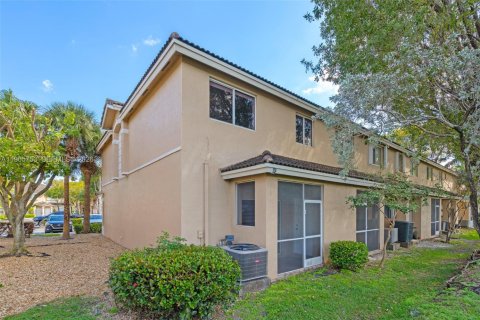 Townhouse in Doral, Florida 3 bedrooms, 131.92 sq.m. № 2027450 - photo 28