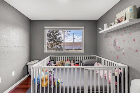 Townhouse in Doral, Florida 3 bedrooms, 131.92 sq.m. № 2027450 - photo 16