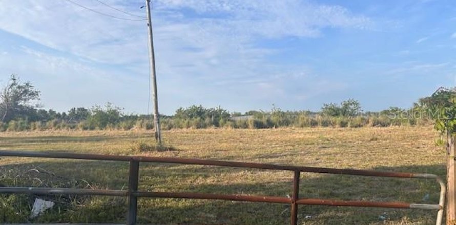 Land in Ruskin, Florida № 1749489