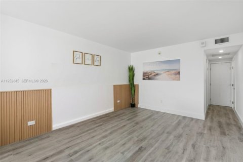 Купить кондоминиум в Майами-Бич, Флорида 2 спальни, 101.91м2, № 2008271 - фото 20