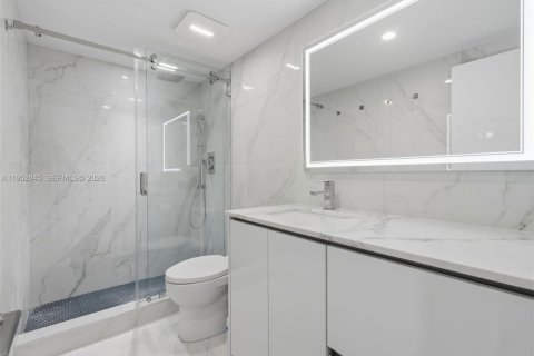 Купить кондоминиум в Майами-Бич, Флорида 2 спальни, 101.91м2, № 2008271 - фото 23