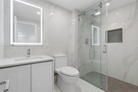 Купить кондоминиум в Майами-Бич, Флорида 2 спальни, 101.91м2, № 2008271 - фото 26