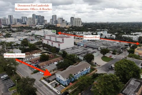 Touwnhouse à louer à Fort Lauderdale, Floride: 3 chambres, 171.87 m2 № 2001209 - photo 24