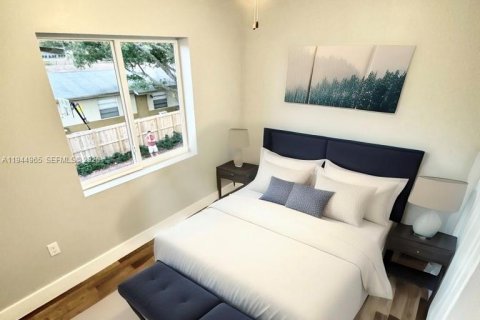 Touwnhouse à louer à Fort Lauderdale, Floride: 3 chambres, 171.87 m2 № 2001209 - photo 15