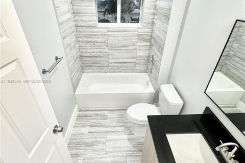 Touwnhouse à louer à Fort Lauderdale, Floride: 3 chambres, 171.87 m2 № 2001209 - photo 18