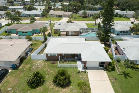 Villa ou maison à vendre à Ormond Beach, Floride: 2 chambres, 129.51 m2 № 1826777 - photo 1