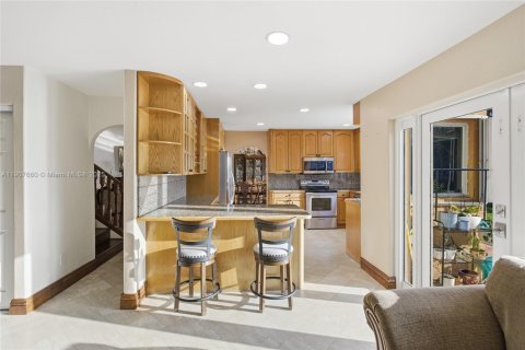 Casa en venta en Cutler Bay, Florida, 4 dormitorios, 187.66 m2 № 1973999 - foto 25