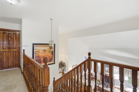 Casa en venta en Cutler Bay, Florida, 4 dormitorios, 187.66 m2 № 1973999 - foto 28