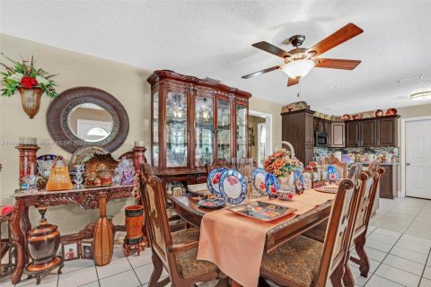 Villa ou maison à vendre à West Palm Beach, Floride: 3 chambres, 127.18 m2 № 1984760 - photo 20