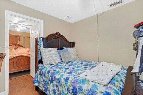 Villa ou maison à vendre à West Palm Beach, Floride: 3 chambres, 127.18 m2 № 1984760 - photo 26