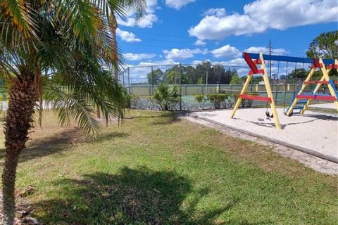 Condominio en venta en Kissimmee, Florida, 3 dormitorios, 123.19 m2 № 1548719 - foto 29