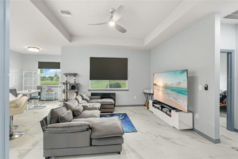 Casa en venta en Port Charlotte, Florida, 3 dormitorios, 141.03 m2 № 1915448 - foto 6