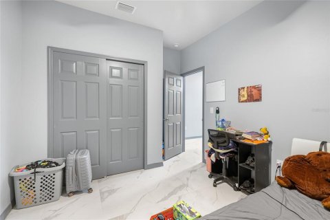 Casa en venta en Port Charlotte, Florida, 3 dormitorios, 141.03 m2 № 1915448 - foto 21