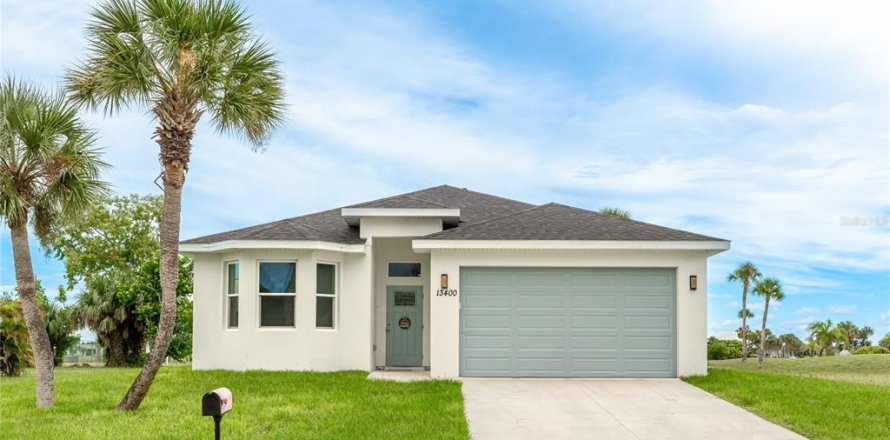 Casa en Port Charlotte, Florida 3 dormitorios, 141.03 m2 № 1915448