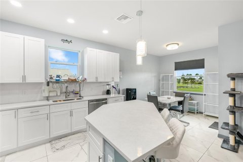 Casa en venta en Port Charlotte, Florida, 3 dormitorios, 141.03 m2 № 1915448 - foto 11
