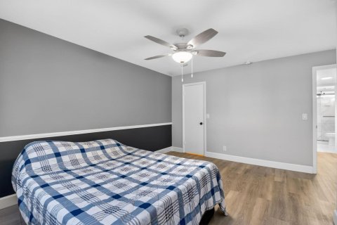 Condo in Boynton Beach, Florida, 2 bedrooms № 2177336 - photo 19