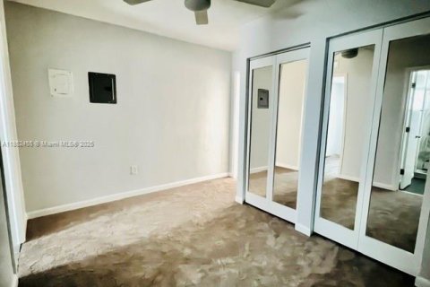 Condo in Miami Beach, Florida  № 1877532 - photo 8