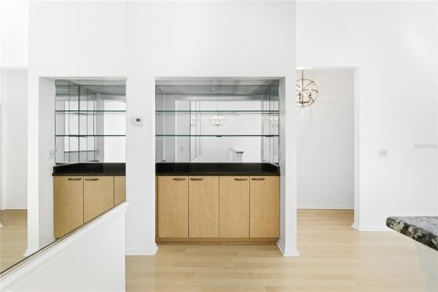 Купить кондоминиум в Сарасота, Флорида 10 комнат, 183.48м2, № 2100933 - фото 11