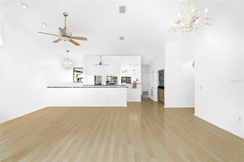 Купить кондоминиум в Сарасота, Флорида 10 комнат, 183.48м2, № 2100933 - фото 10