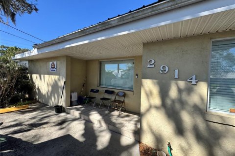 Commercial property in Sebring, Florida № 2098839