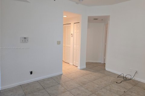 House in Boynton Beach, Florida 2 bedrooms № 1859227 - photo 4