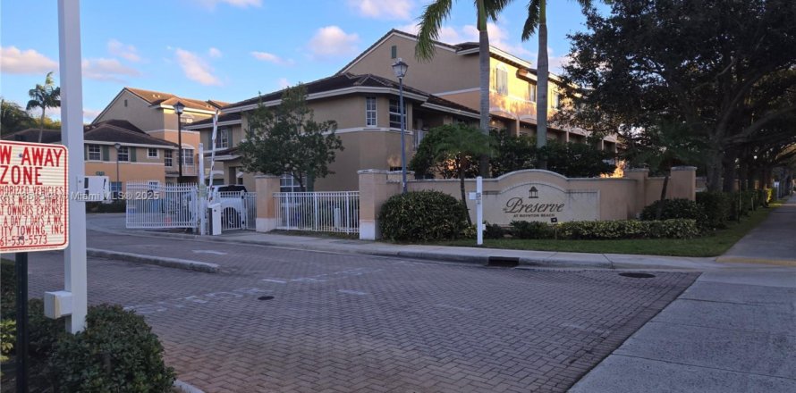 Casa en Boynton Beach, Florida 2 dormitorios № 1859227
