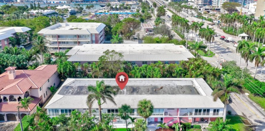 Condo in Fort Lauderdale, Florida, 2 bedrooms  № 950217