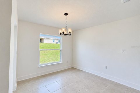 House in Leesburg, Florida 3 bedrooms, 140.47 sq.m. № 2129687 - photo 20