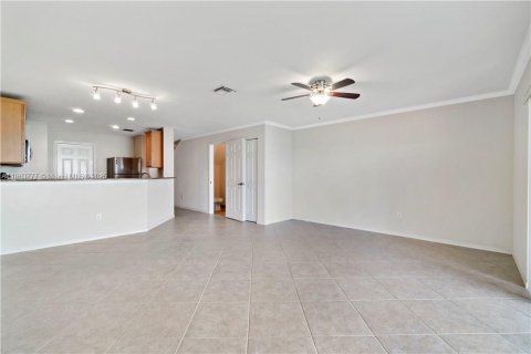 Touwnhouse à louer à Tamarac, Floride: 2 chambres № 1891557 - photo 3