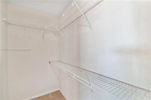 Touwnhouse à louer à Tamarac, Floride: 2 chambres № 1891557 - photo 14