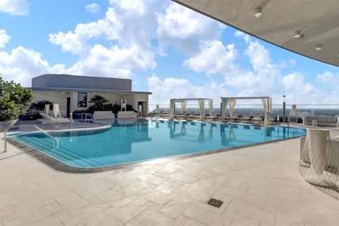 Condo in Miami, Florida, 1 bedroom  № 2249882 - photo 21