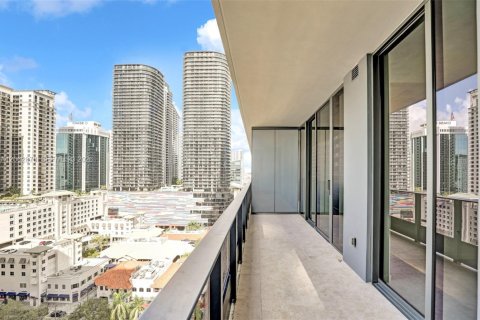 Condo in Miami, Florida, 1 bedroom  № 2249882 - photo 13