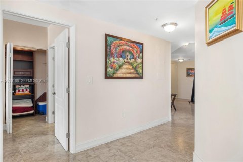 Copropriété à louer à Sunny Isles Beach, Floride: 3 chambres, 134.62 m2 № 2089560 - photo 19