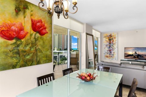 Copropriété à louer à Sunny Isles Beach, Floride: 3 chambres, 134.62 m2 № 2089560 - photo 16