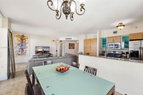 Copropriété à louer à Sunny Isles Beach, Floride: 3 chambres, 134.62 m2 № 2089560 - photo 18