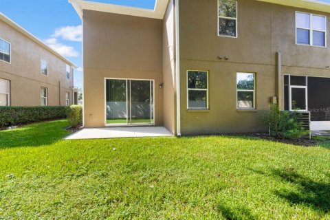 Townhouse in Brandon, Florida 3 bedrooms, 172.8 sq.m. № 2415387 - photo 21