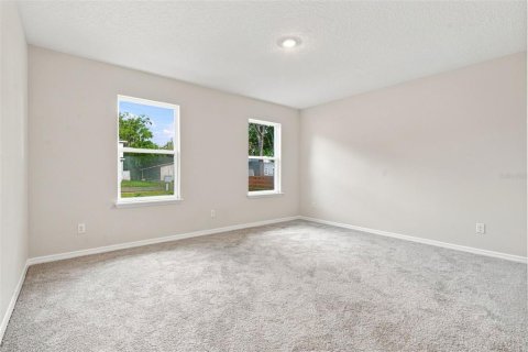 Villa ou maison à vendre à Sanford, Floride: 3 chambres, 173.73 m2 № 2289533 - photo 18