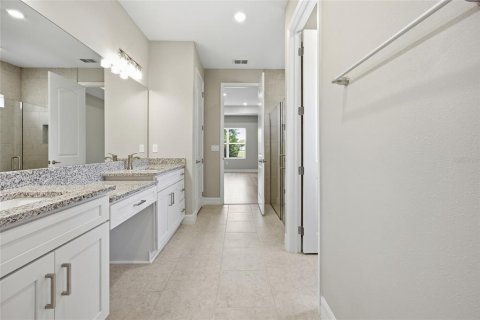 House in Inverness, Florida 4 bedrooms, 230.21 sq.m. № 2214874 - photo 27