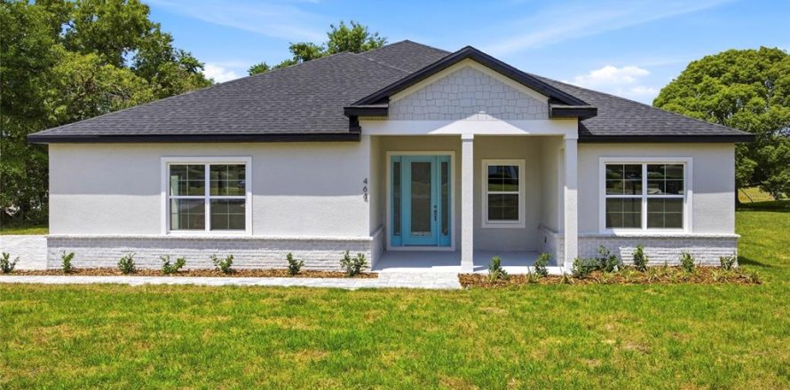 House in Inverness, Florida 4 bedrooms, 230.21 sq.m. № 2214874