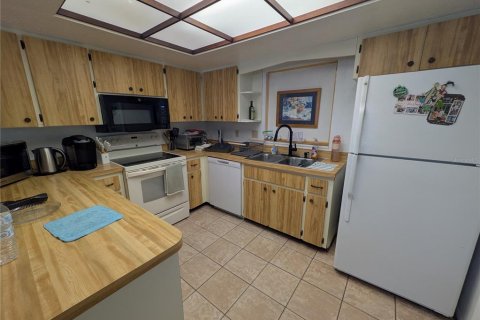 House in Sarasota, Florida 4 bedrooms, 179.3 sq.m. № 1654789 - photo 7